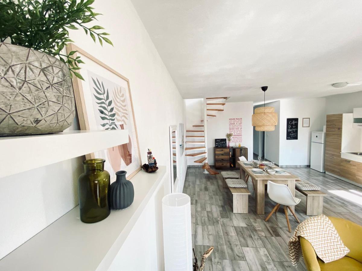 Apartment Valentina Klenovica Exteriör bild
